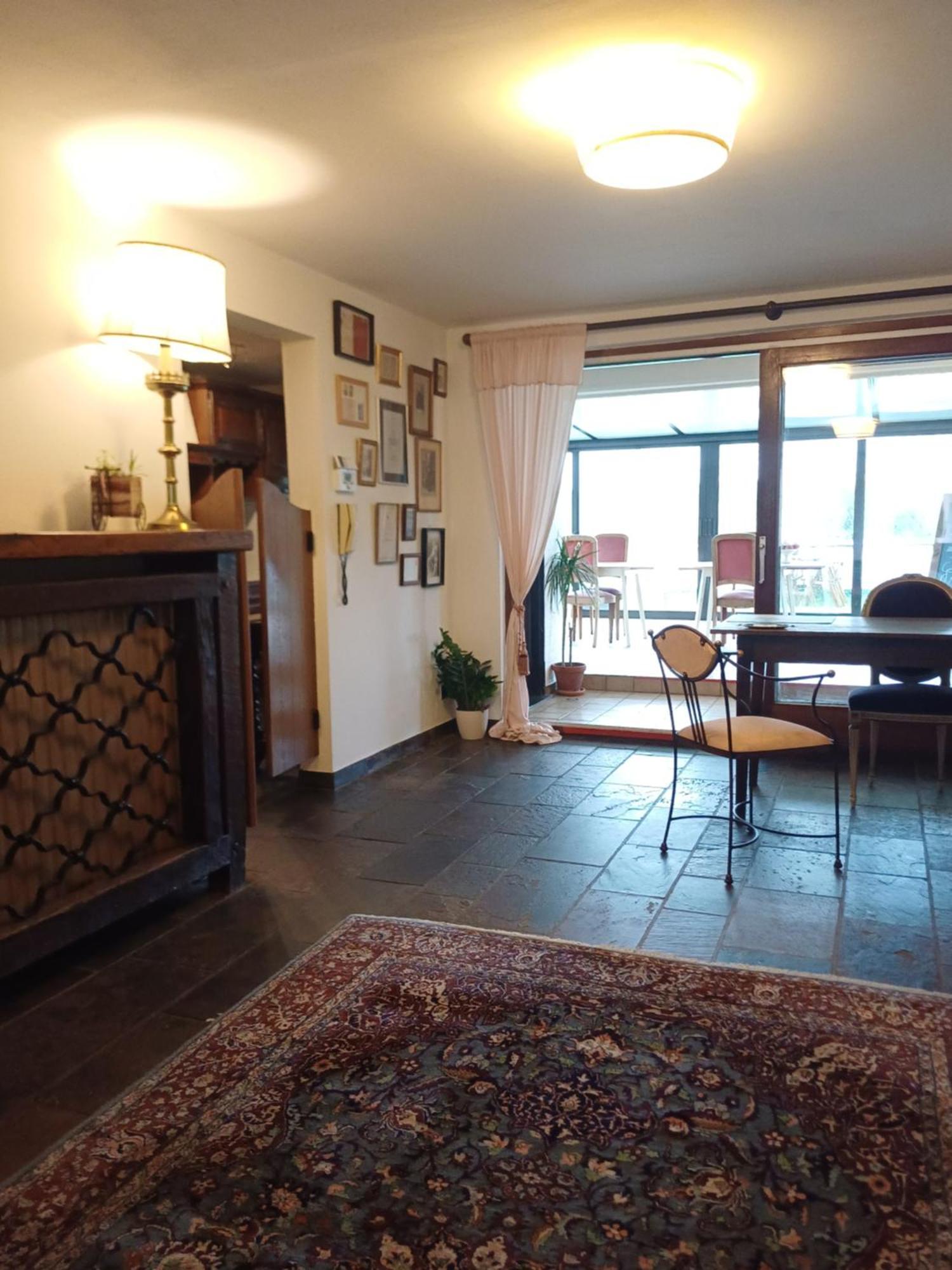 Guesthouse La Maison De Fille Diest Exteriör bild